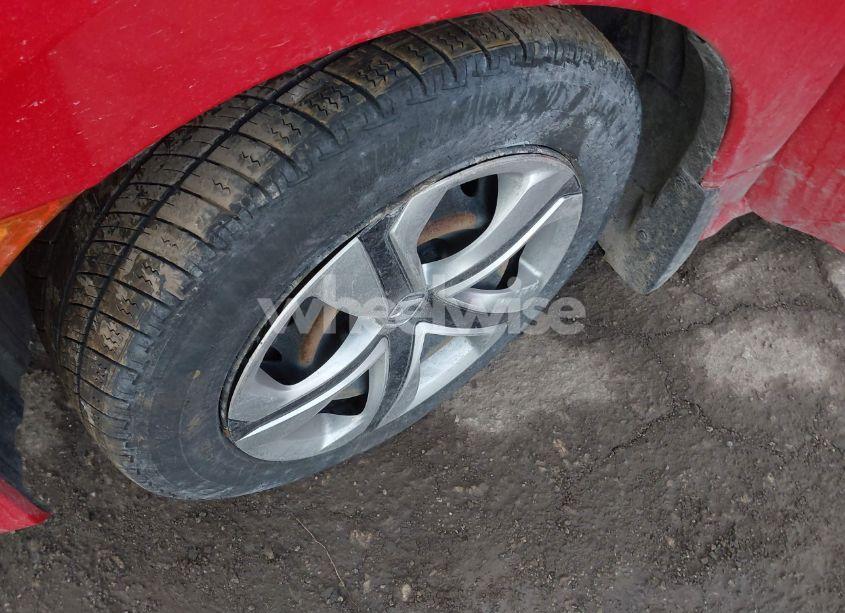 Photo 12 of 2018 Honda Civic LX (VIN 2HGFC2F52JH572475)