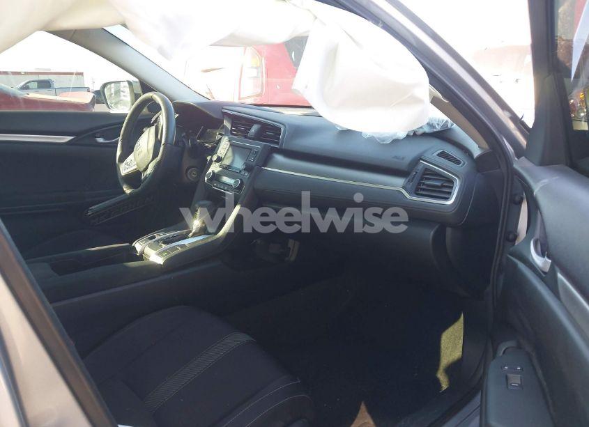 Photo 5 of 2018 Honda Civic LX (VIN 2HGFC2F52JH593875)