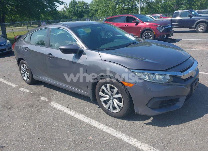 2016 Honda Civic LX (VIN 2HGFC2F53GH509619) main photo