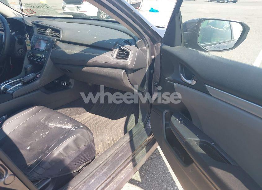 Photo 5 of 2016 Honda Civic LX (VIN 2HGFC2F53GH509619)