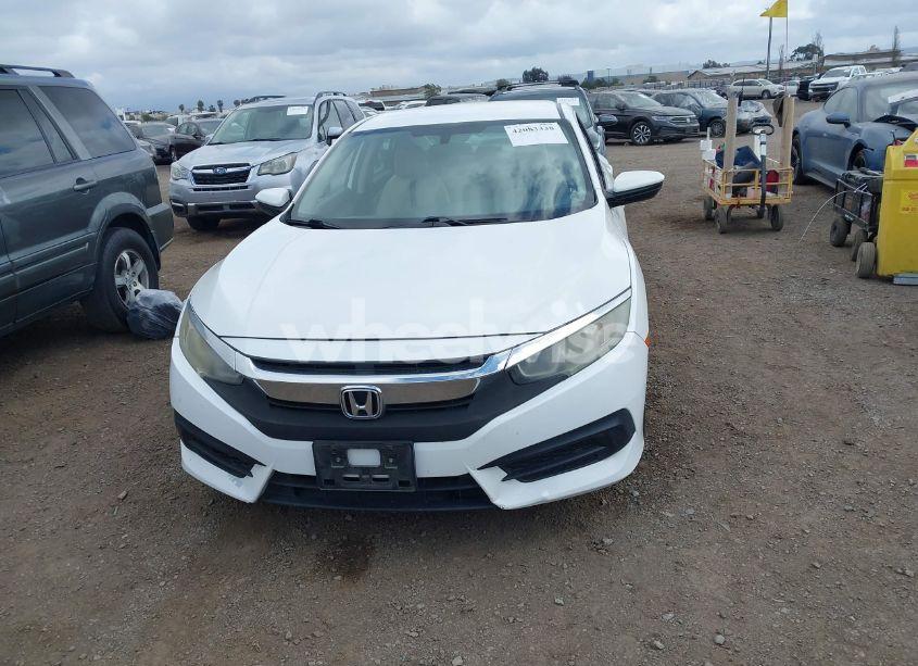 Photo 12 of 2016 Honda Civic LX (VIN 2HGFC2F53GH515016)