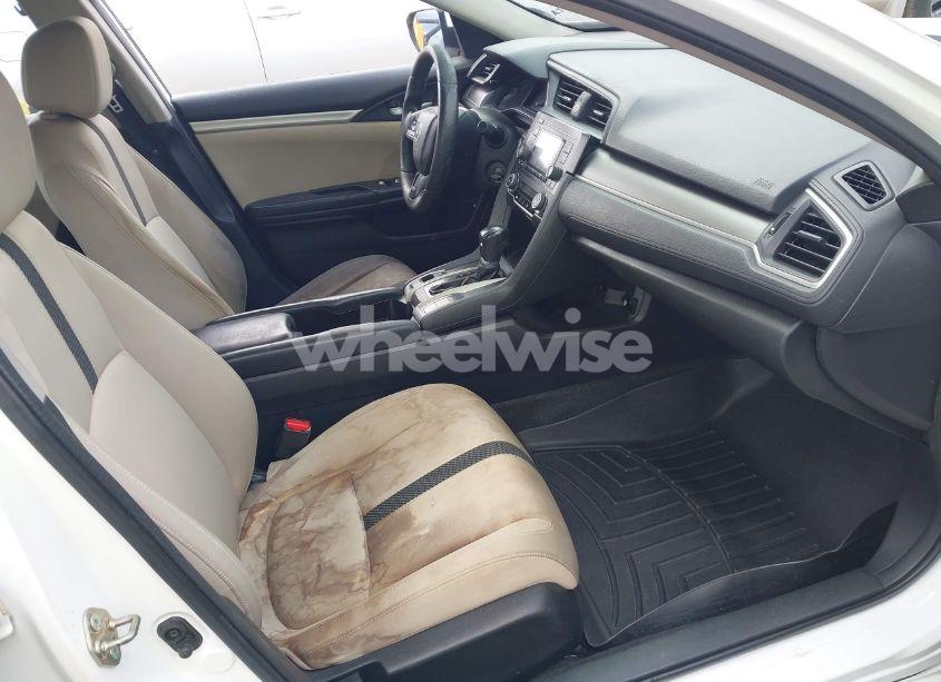 Photo 5 of 2016 Honda Civic LX (VIN 2HGFC2F53GH515016)