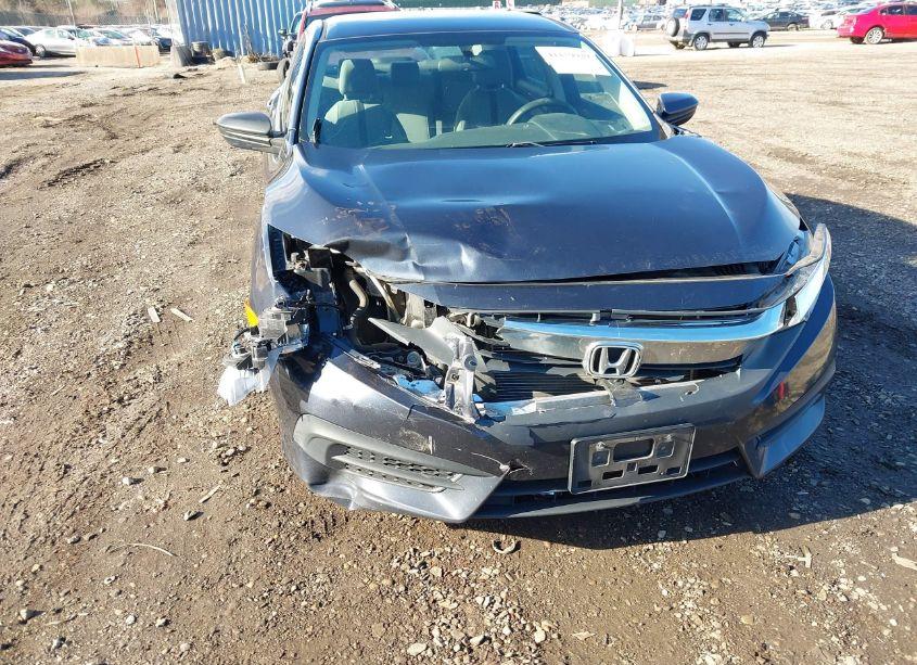 Photo 6 of 2017 Honda Civic LX (VIN 2HGFC2F53HH509055)