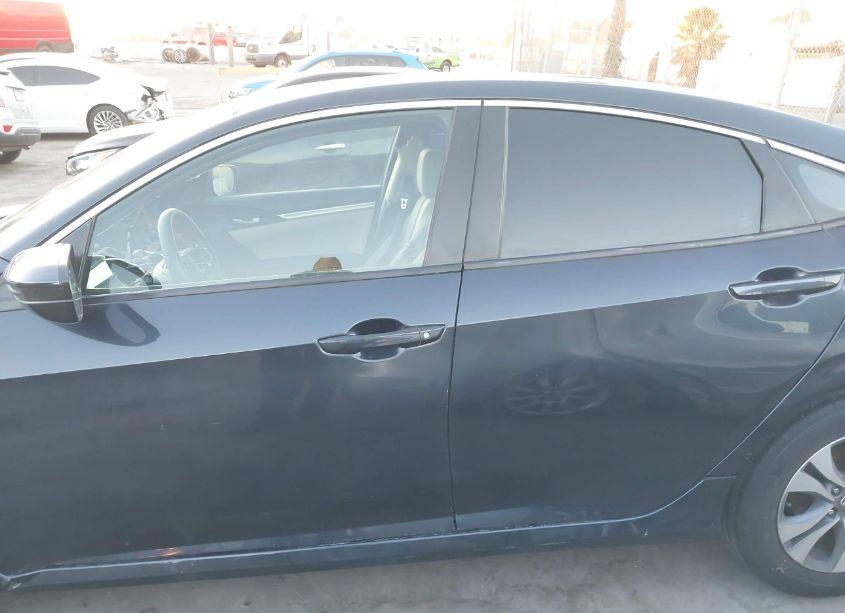 Photo 15 of 2017 Honda Civic LX (VIN 2HGFC2F53HH531735)