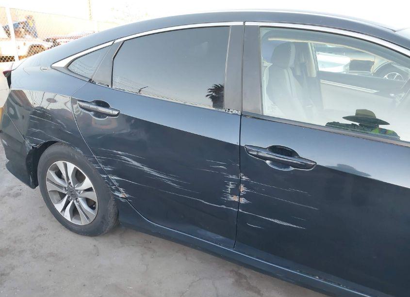 Photo 6 of 2017 Honda Civic LX (VIN 2HGFC2F53HH531735)