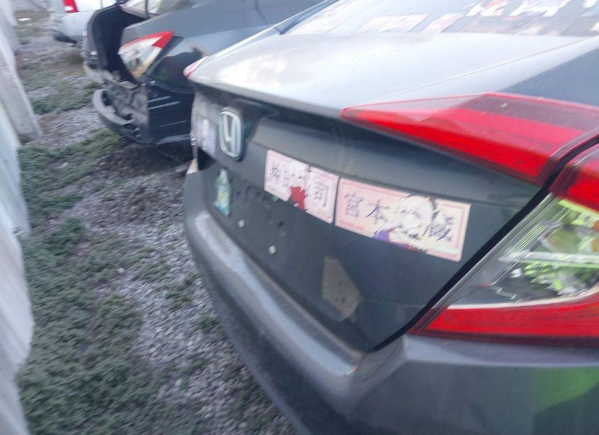 Photo 17 of 2017 Honda Civic LX (VIN 2HGFC2F53HH552777)