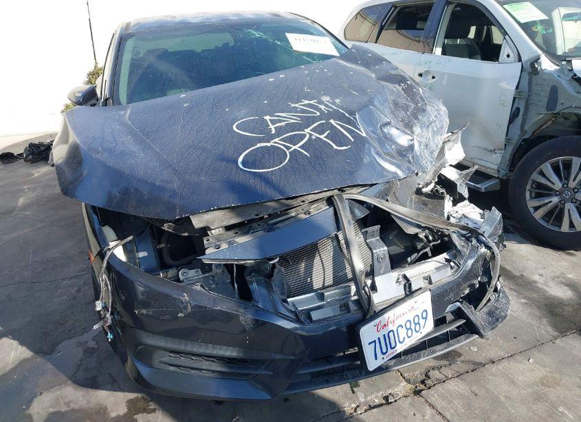 Photo 19 of 2017 Honda Civic LX (VIN 2HGFC2F53HH552777)