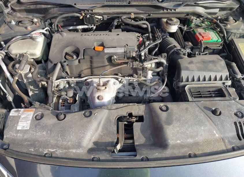 Photo 10 of 2017 Honda Civic LX (VIN 2HGFC2F53HH555369)