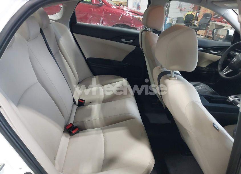 Photo 8 of 2018 Honda Civic LX (VIN 2HGFC2F53JH530073)