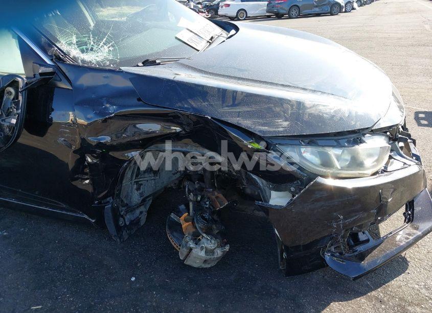 Photo 18 of 2018 Honda Civic LX (VIN 2HGFC2F53JH530798)