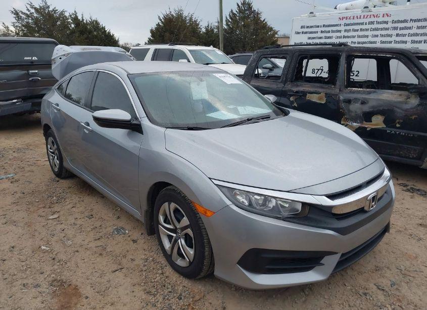 2018 Honda Civic LX (VIN 2HGFC2F53JH541199) main photo