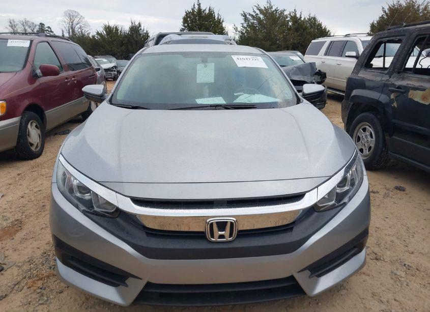 Photo 12 of 2018 Honda Civic LX (VIN 2HGFC2F53JH541199)