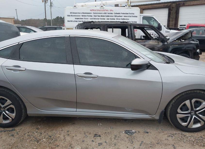 Photo 13 of 2018 Honda Civic LX (VIN 2HGFC2F53JH541199)