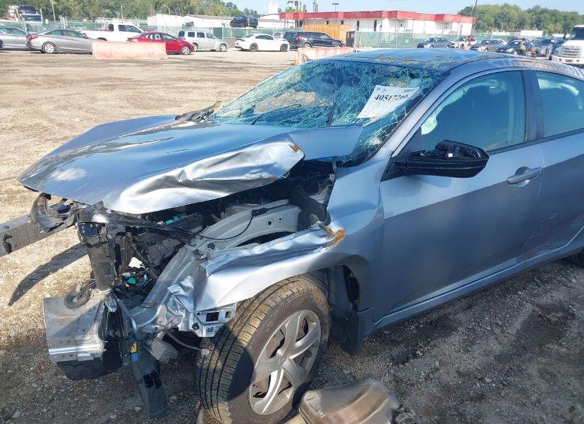 Photo 12 of 2018 Honda Civic LX (VIN 2HGFC2F53JH541204)