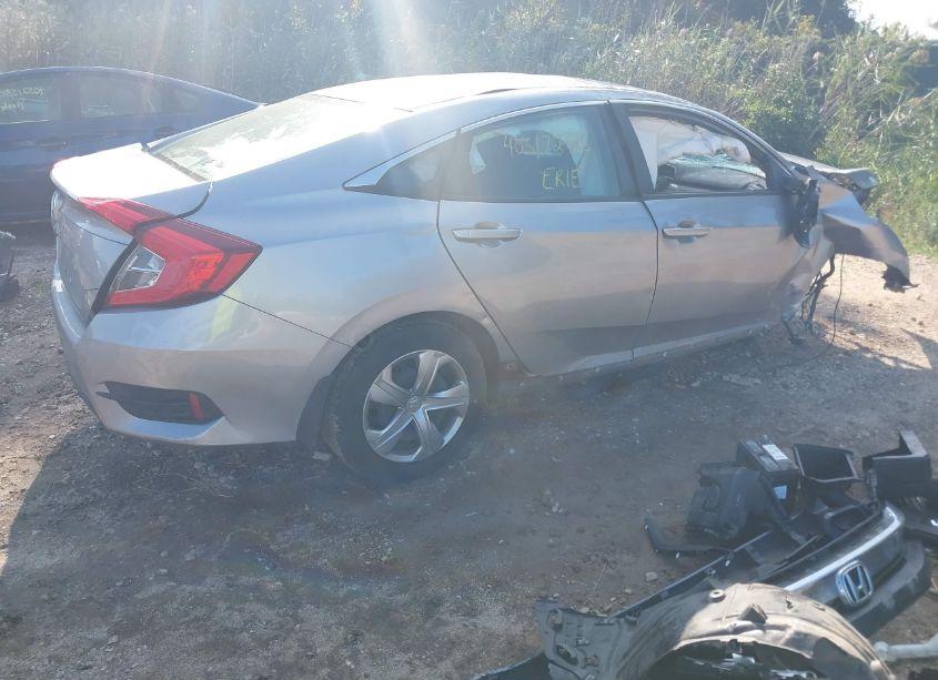 Photo 4 of 2018 Honda Civic LX (VIN 2HGFC2F53JH541204)