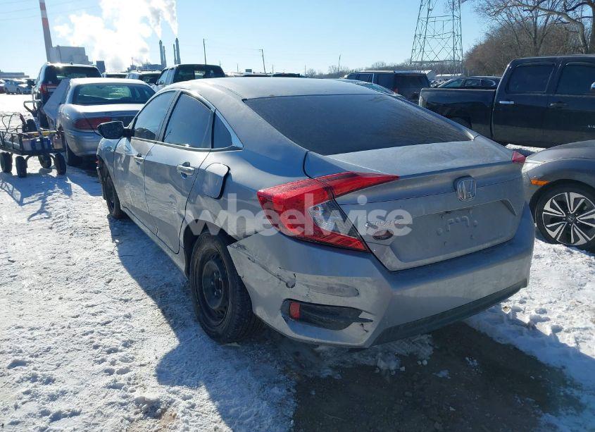 Photo 3 of 2018 Honda Civic LX (VIN 2HGFC2F53JH572954)