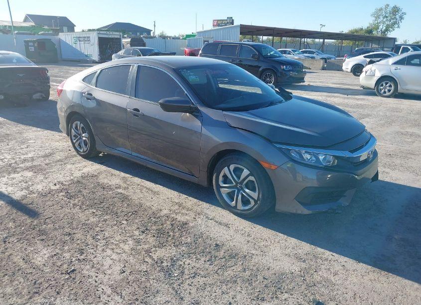 2018 Honda Civic LX (VIN 2HGFC2F53JH586515) main photo