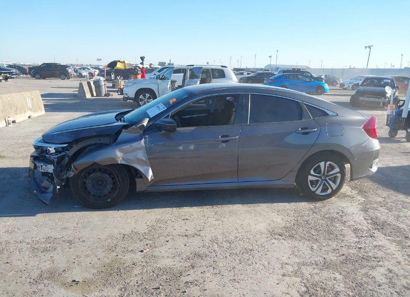 Photo 14 of 2018 Honda Civic LX (VIN 2HGFC2F53JH586515)