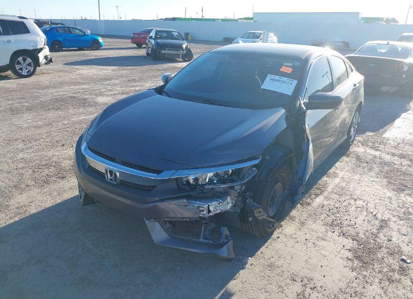 Photo 6 of 2018 Honda Civic LX (VIN 2HGFC2F53JH586515)