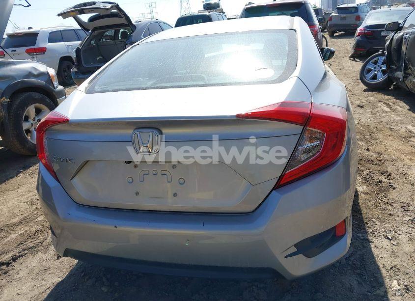 Photo 16 of 2018 Honda Civic LX (VIN 2HGFC2F53JH588006)