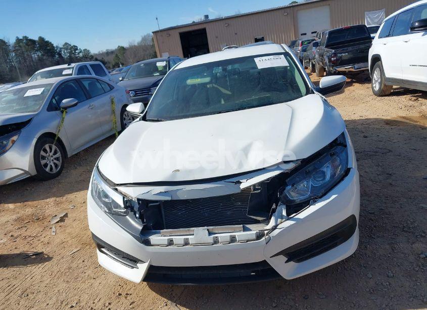 Photo 12 of 2018 Honda Civic LX (VIN 2HGFC2F53JH591181)