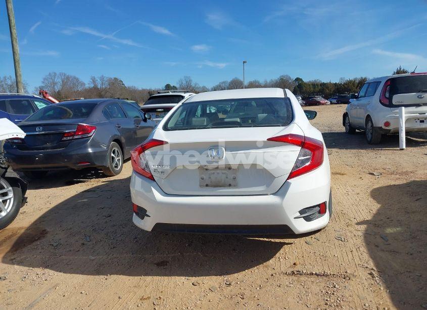 Photo 16 of 2018 Honda Civic LX (VIN 2HGFC2F53JH591181)