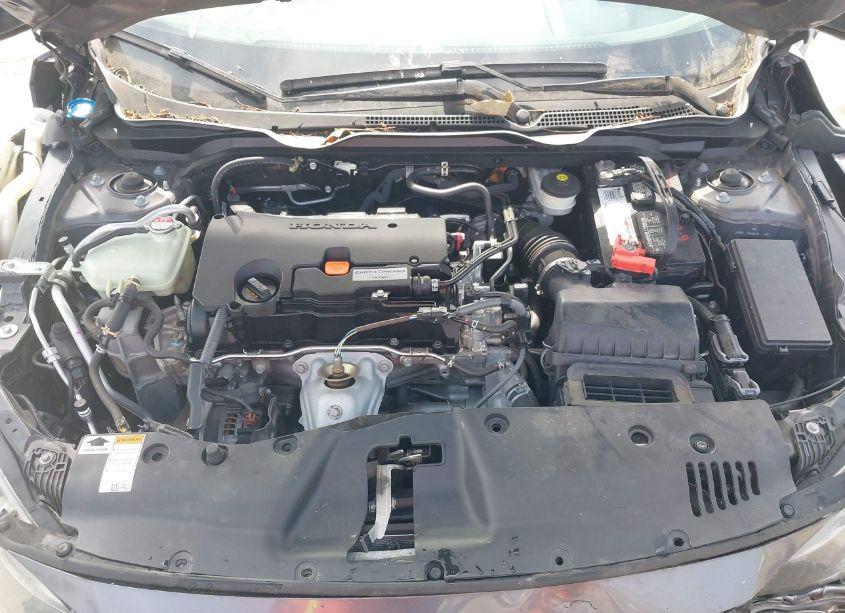 Photo 10 of 2018 Honda Civic LX (VIN 2HGFC2F53JH598499)