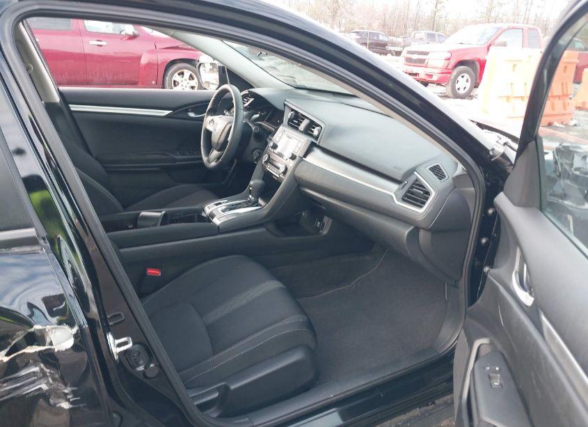 Photo 5 of 2018 Honda Civic LX (VIN 2HGFC2F53JH605953)