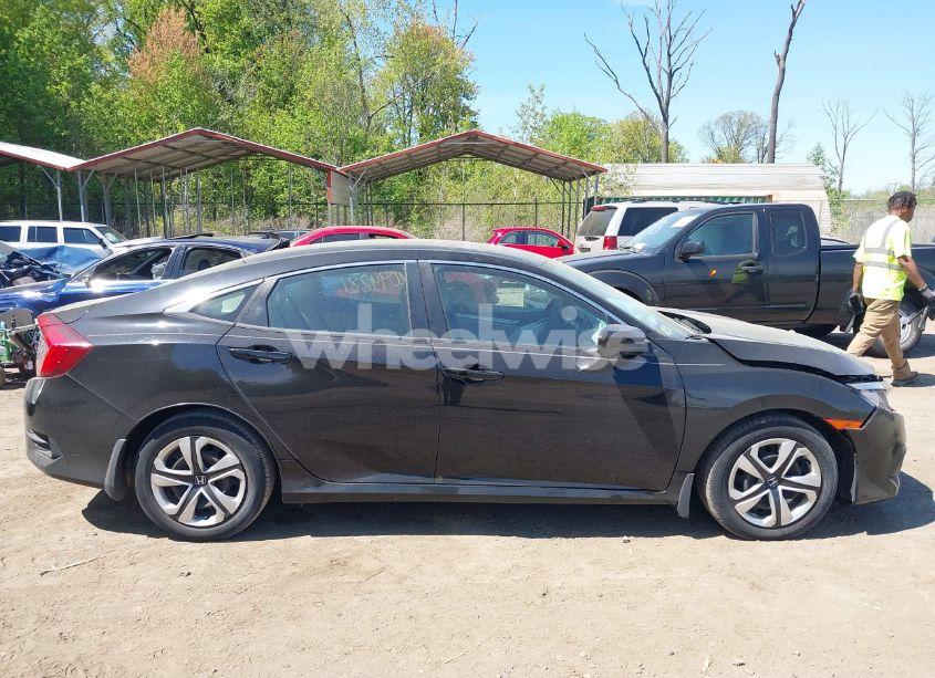 Photo 13 of 2017 Honda Civic LX (VIN 2HGFC2F54HH533526)