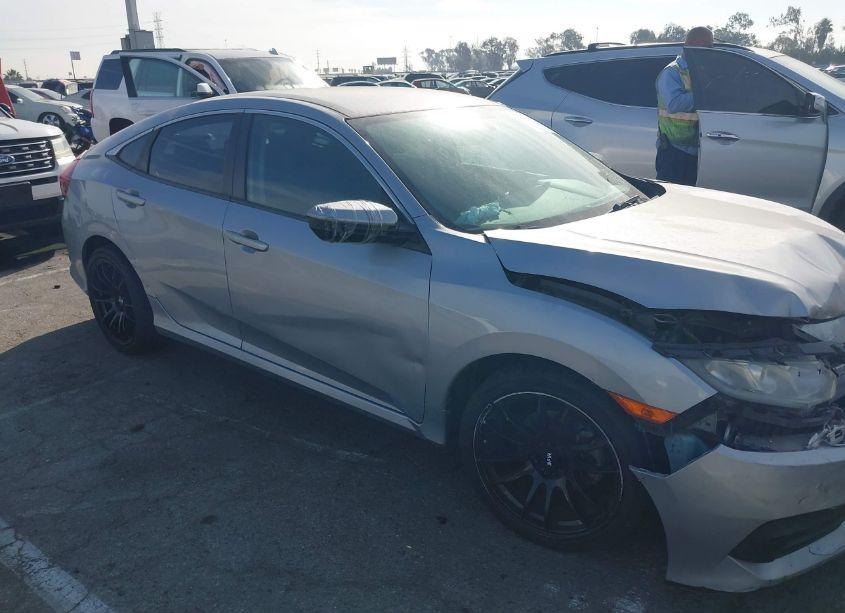 Photo 12 of 2017 Honda Civic LX (VIN 2HGFC2F54HH535941)