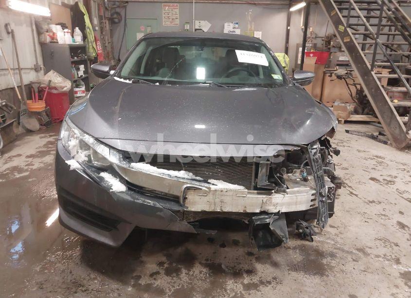 Photo 12 of 2017 Honda Civic LX (VIN 2HGFC2F54HH541108)