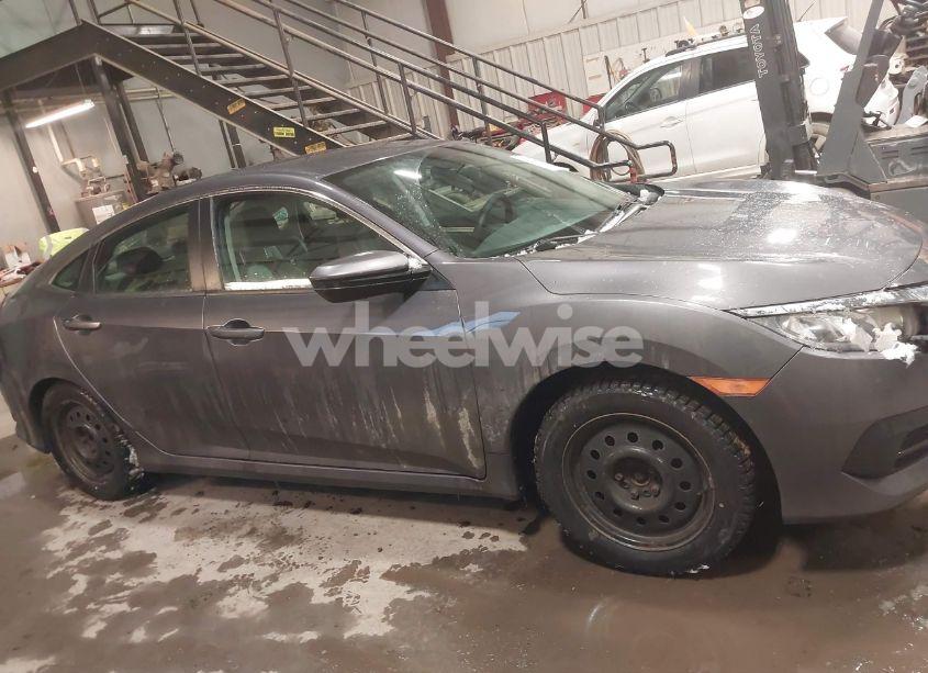 Photo 13 of 2017 Honda Civic LX (VIN 2HGFC2F54HH541108)