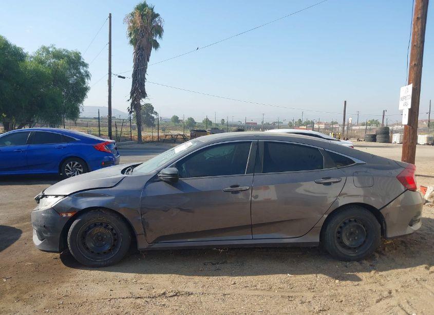 Photo 14 of 2017 Honda Civic LX (VIN 2HGFC2F54HH567496)