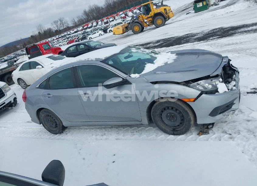 Photo 13 of 2017 Honda Civic LX (VIN 2HGFC2F54HH570513)