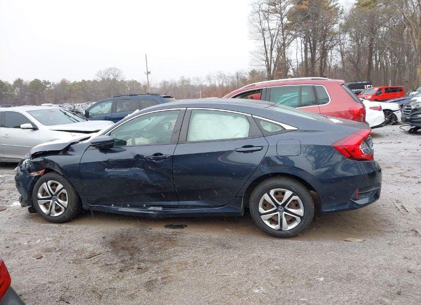 Photo 13 of 2018 Honda Civic LX (VIN 2HGFC2F54JH516182)