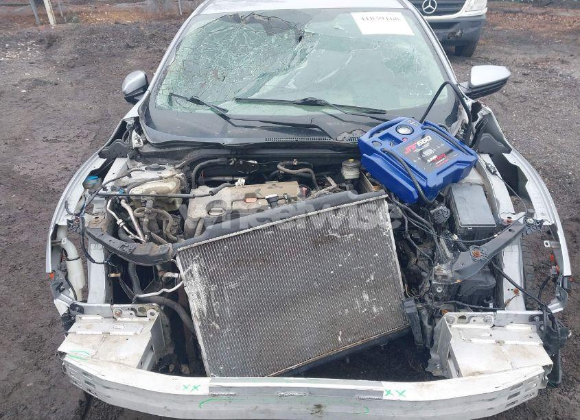 Photo 10 of 2018 Honda Civic LX (VIN 2HGFC2F54JH528199)