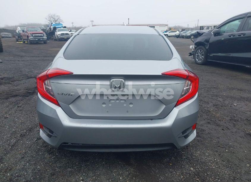 Photo 16 of 2018 Honda Civic LX (VIN 2HGFC2F54JH528199)