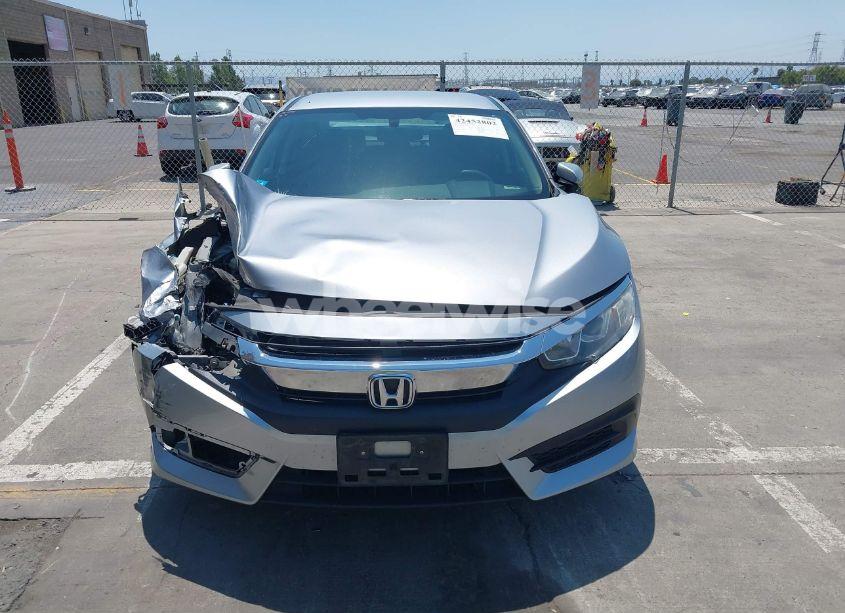 Photo 12 of 2018 Honda Civic LX (VIN 2HGFC2F54JH544662)