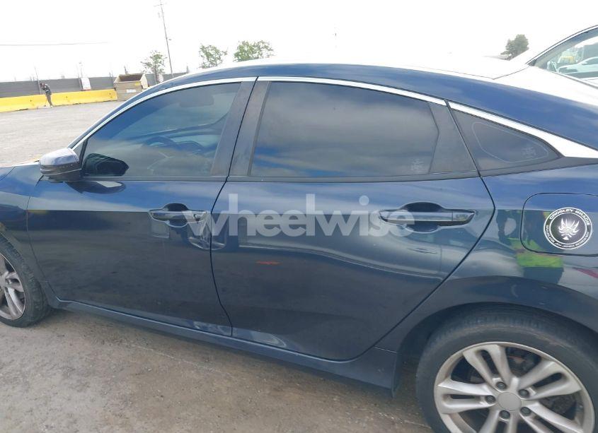 Photo 15 of 2018 Honda Civic LX (VIN 2HGFC2F54JH584949)