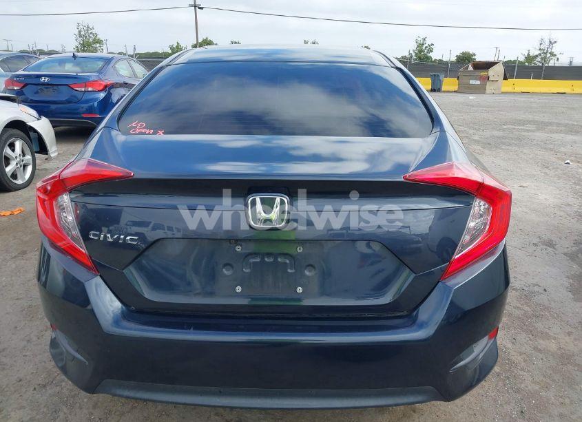 Photo 17 of 2018 Honda Civic LX (VIN 2HGFC2F54JH584949)