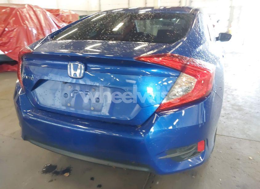 Photo 19 of 2018 Honda Civic LX (VIN 2HGFC2F54JH590542)