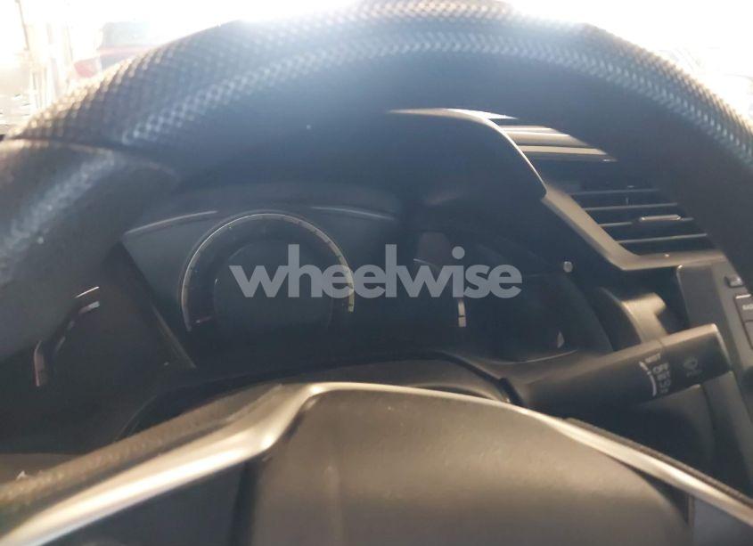 Photo 7 of 2018 Honda Civic LX (VIN 2HGFC2F54JH590542)