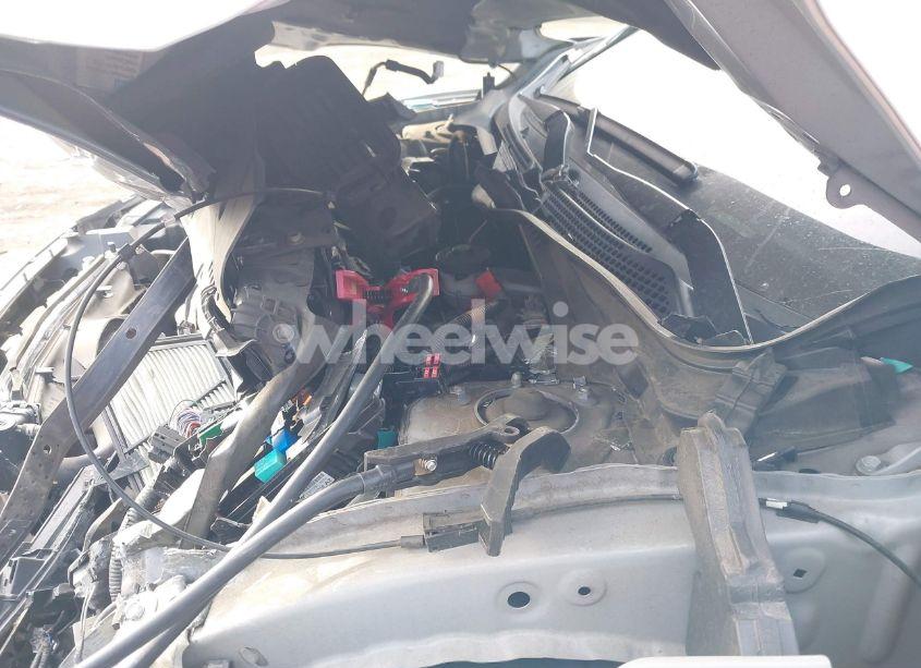 Photo 10 of 2018 Honda Civic LX (VIN 2HGFC2F54JH610823)