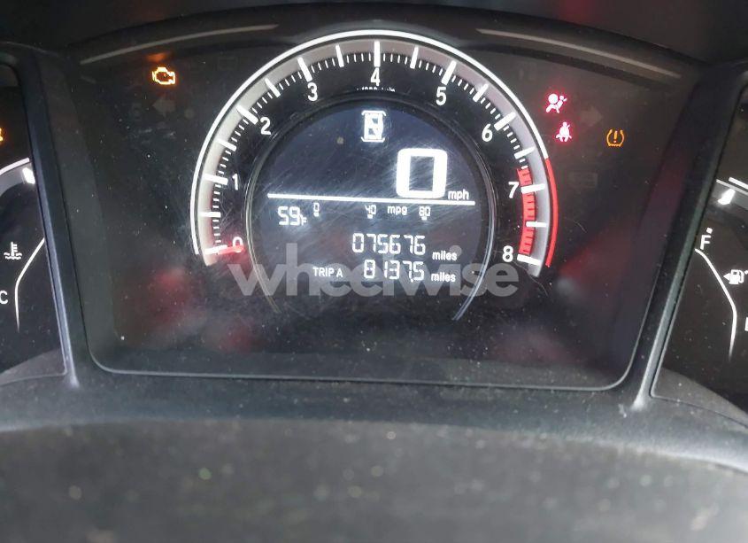 Photo 16 of 2018 Honda Civic LX (VIN 2HGFC2F54JH610823)