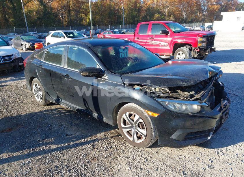 2016 Honda Civic LX (VIN 2HGFC2F55GH524252) main photo