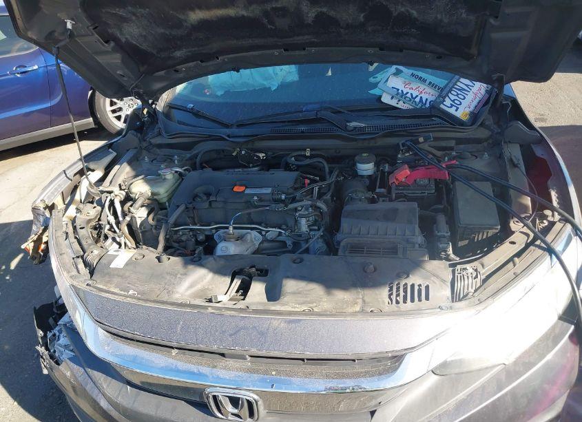 Photo 10 of 2017 Honda Civic LX (VIN 2HGFC2F55HH518016)