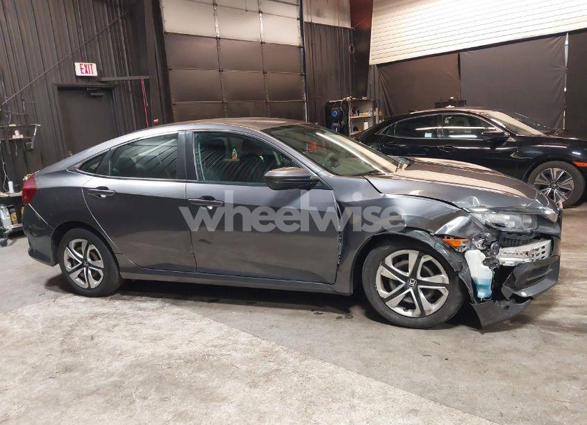 Photo 13 of 2017 Honda Civic LX (VIN 2HGFC2F55HH559164)