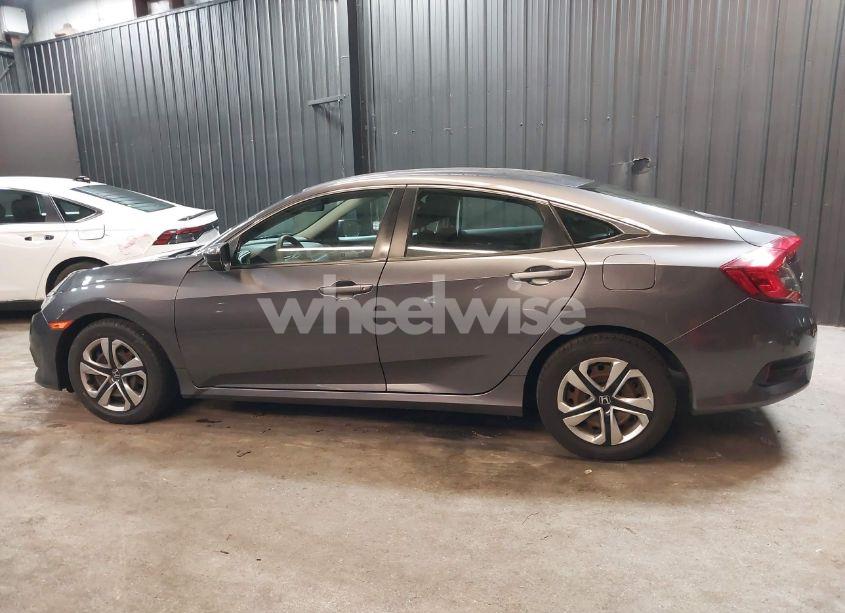 Photo 14 of 2017 Honda Civic LX (VIN 2HGFC2F55HH559164)