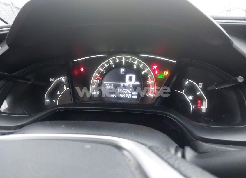 Photo 7 of 2017 Honda Civic LX (VIN 2HGFC2F55HH568575)