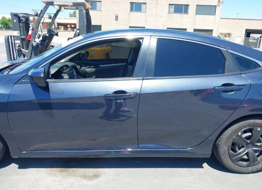 Photo 15 of 2018 Honda Civic LX (VIN 2HGFC2F55JH516546)